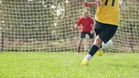 校园篮球赛事新闻稿模板汇编（15款）