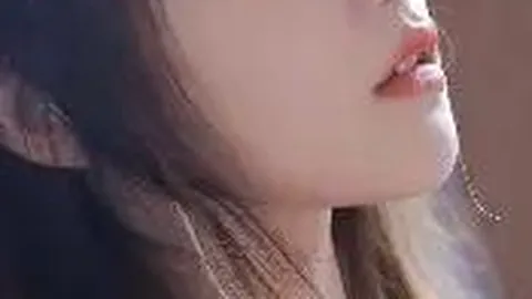 沙尔克04半程德乙封王！粉丝秒换队徽TIFO热烈迎接对手